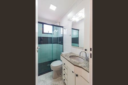 Apartamento à venda com 82m², 3 quartos e 1 vagaBanheiro - Social