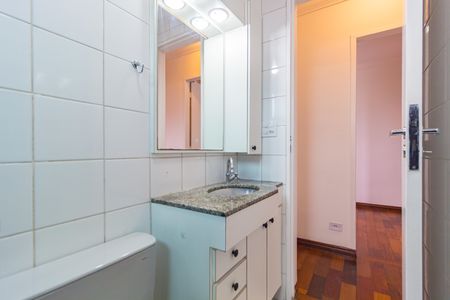 Apartamento à venda com 82m², 3 quartos e 1 vagaBanheiro - Social