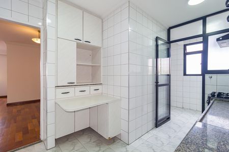Apartamento à venda com 82m², 3 quartos e 1 vagaCozinha