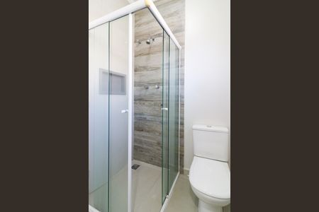 Casa de condomínio à venda com 210m², 4 quartos e 4 vagasBanheiro da Suíte 1