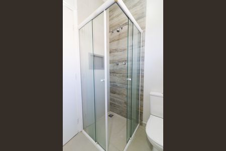Casa de condomínio à venda com 210m², 4 quartos e 4 vagasBanheiro da Suíte 1