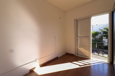 Casa de condomínio à venda com 210m², 4 quartos e 4 vagasSuite 1