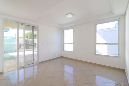 Sala de casa de condomínio à venda com 4 quartos, 210m² em Parque Taquaral, Campinas