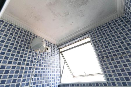 Apartamento para alugar com 55m², 2 quartos e 1 vaga Apartamento para alugar com 55m², 2 quartos e 1 vagaBanheiro