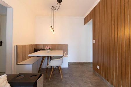 Apartamento para alugar com 55m², 2 quartos e 1 vaga Apartamento para alugar com 55m², 2 quartos e 1 vagaSala