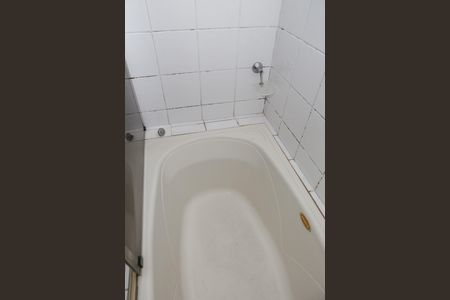 Apartamento para alugar com 96m², 3 quartos e 3 vagas Apartamento para alugar com 96m², 3 quartos e 3 vagasBanheiro da Suíte