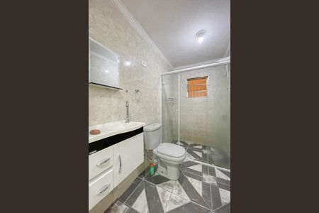 Banheiro social de casa para alugar com 4 quartos, 220m² em Jaguaribe, Osasco