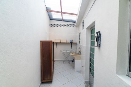 Casa para alugar com 54m², 1 quarto e 1 vagaÁrea de Serviço