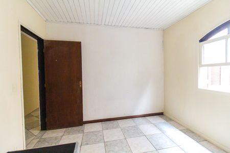 Casa para alugar com 160m², 2 quartos e 1 vaga Casa para alugar com 160m², 2 quartos e 1 vagaQuarto 1