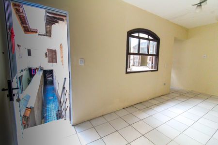 Sala de casa para alugar com 2 quartos, 160m² em Cidade Líder, São Paulo