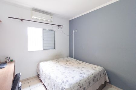 Quarto 1 de casa à venda com 3 quartos, 135m² em Vila Yolanda, Osasco