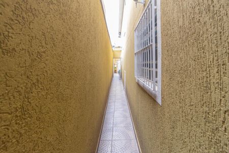 Casa à venda com 135m², 3 quartos e 2 vagasCorredor