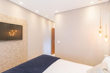 Casa à venda com 135m², 3 quartos e 2 vagasSuíte