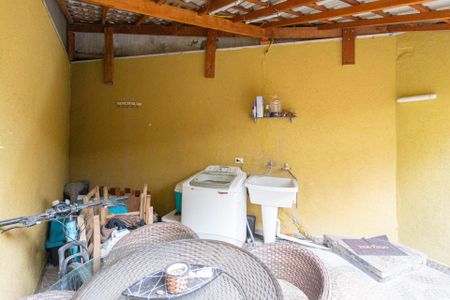 Casa à venda com 135m², 3 quartos e 2 vagasÁrea de serviço