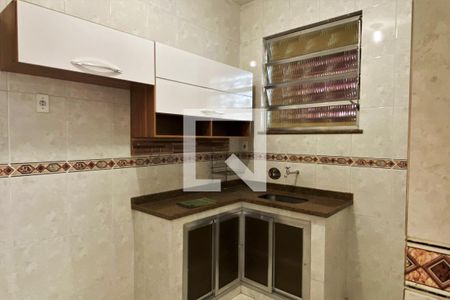 Casa de condomínio à venda com 170m², 5 quartos e 1 vaga