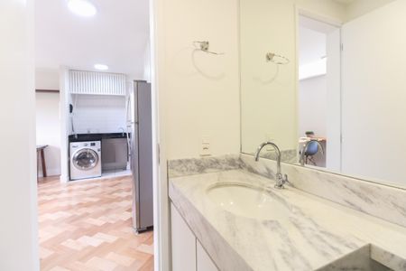 Apartamento à venda com 34m², 1 quarto e sem vagaBanheiro 