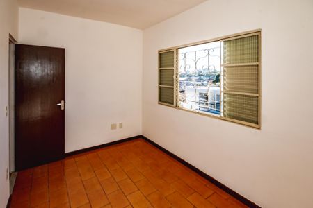 Casa para alugar com 125m², 2 quartos e 2 vagasQuarto 2