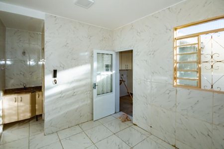 Cozinha de casa para alugar com 2 quartos, 125m² em Jardim Atlântico, Belo Horizonte