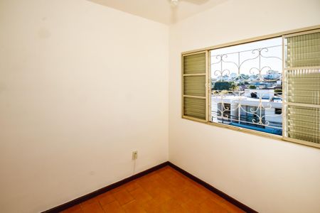 Casa para alugar com 125m², 2 quartos e 2 vagasQuarto 2
