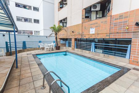 Apartamento para alugar com 36m², 1 quarto e sem vagaÁrea comum - Piscina