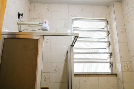 Apartamento para alugar com 48m², 1 quarto e sem vaga Apartamento para alugar com 48m², 1 quarto e sem vagaBanheiro