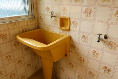Apartamento para alugar com 48m², 1 quarto e sem vaga Apartamento para alugar com 48m², 1 quarto e sem vagaÁrea de Serviço