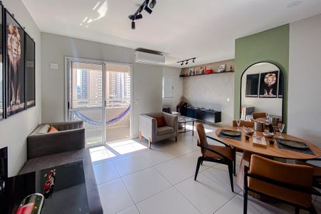 Sala de apartamento para alugar com 1 quarto, 70m² em Água Branca, São Paulo