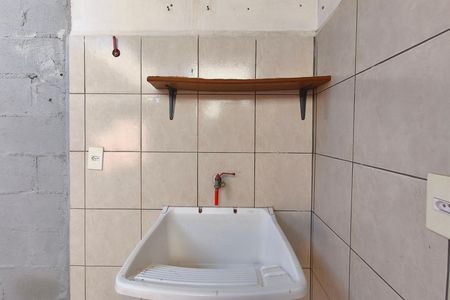 Casa para alugar com 69m², 2 quartos e 1 vaga Casa para alugar com 69m², 2 quartos e 1 vagaÁrea de Serviço