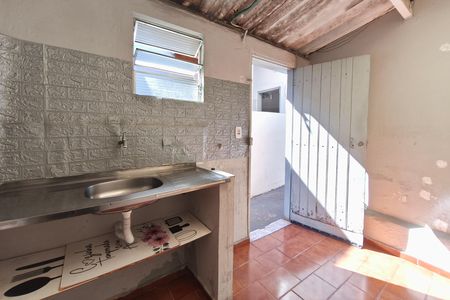 Casa para alugar com 69m², 2 quartos e 1 vaga Casa para alugar com 69m², 2 quartos e 1 vagaCozinha