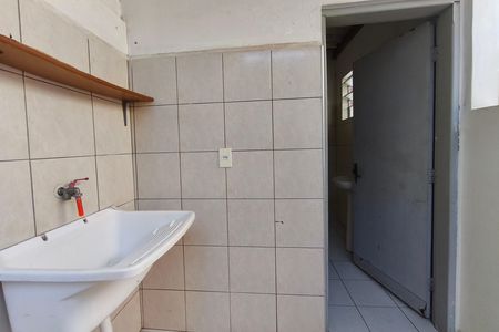 Casa para alugar com 69m², 2 quartos e 1 vaga Casa para alugar com 69m², 2 quartos e 1 vagaÁrea de Serviço