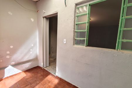 Casa para alugar com 69m², 2 quartos e 1 vaga Casa para alugar com 69m², 2 quartos e 1 vagaSala