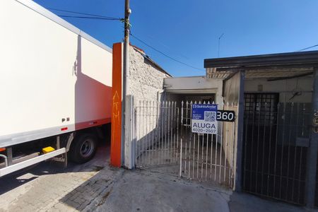 Casa para alugar com 69m², 2 quartos e 1 vaga Casa para alugar com 69m², 2 quartos e 1 vagaPLACA INSTALADA NA FACHADA