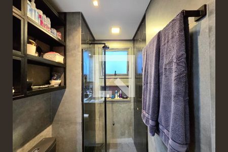 Apartamento à venda com 65m², 1 quarto e 1 vaga Apartamento à venda com 65m², 1 quarto e 1 vagaBanheiro da Suíte