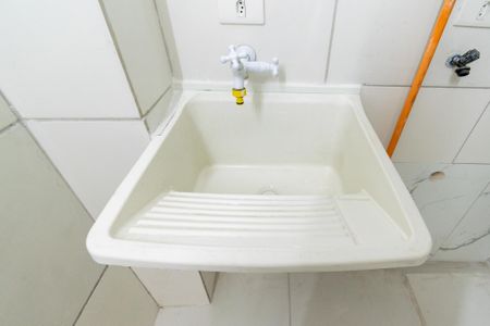 Casa para alugar com 70m², 2 quartos e 1 vagaÁrea de Serviço