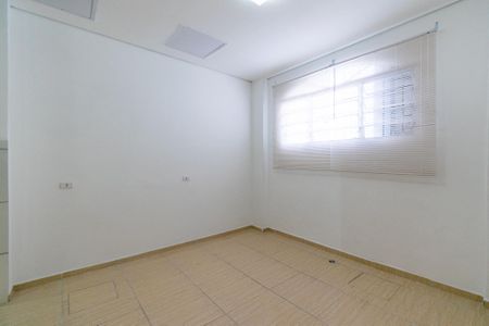 Casa para alugar com 70m², 2 quartos e 1 vagaSala 