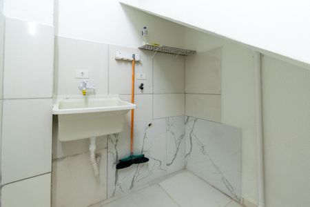 Casa para alugar com 70m², 2 quartos e 1 vagaÁrea de Serviço