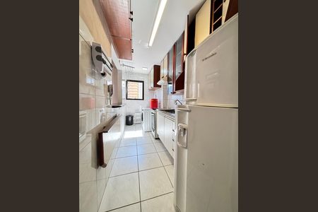 Apartamento para alugar com 56m², 2 quartos e 1 vaga Apartamento para alugar com 56m², 2 quartos e 1 vagaCozinha