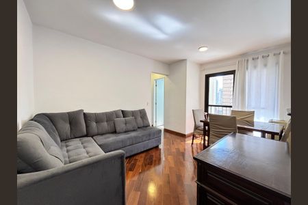 Sala de apartamento para alugar com 2 quartos, 56m² em Vila Nova Conceição, São Paulo