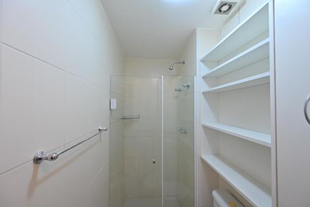 Apartamento para alugar com 55m², 2 quartos e 2 vagasBanheiro Social