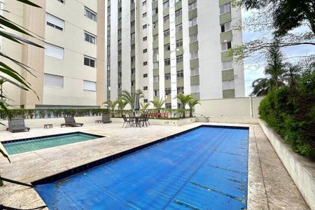 Apartamento para alugar com 55m², 2 quartos e 2 vagasPiscina