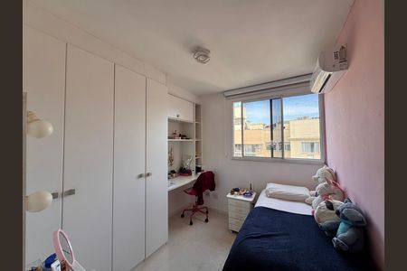 Apartamento à venda com 150m², 3 quartos e 2 vagas Apartamento à venda com 150m², 3 quartos e 2 vagasQuarto 1
