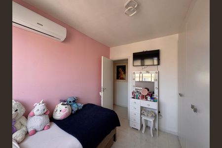 Apartamento à venda com 150m², 3 quartos e 2 vagas Apartamento à venda com 150m², 3 quartos e 2 vagasQuarto 1
