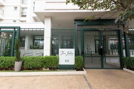 Apartamento para alugar com 166m², 3 quartos e 3 vagas