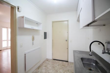 Apartamento para alugar com 70m², 2 quartos e 1 vaga Apartamento para alugar com 70m², 2 quartos e 1 vagaCozinha