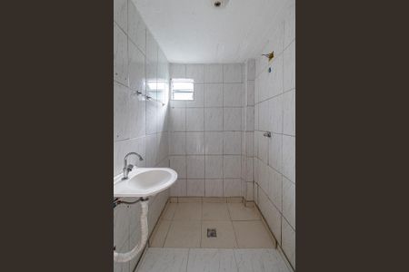 Banheiro de casa para alugar com 1 quarto, 35m² em Parque Boturussu, São Paulo