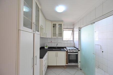 Apartamento à venda com 50m², 1 quarto e 1 vaga Apartamento à venda com 50m², 1 quarto e 1 vagaCozinha
