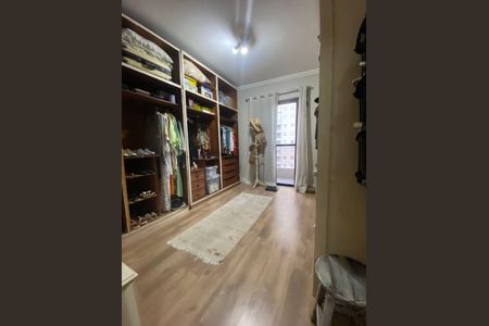 Apartamento à venda com 144m², 4 quartos e 2 vagas Apartamento à venda com 144m², 4 quartos e 2 vagasQuarto 2