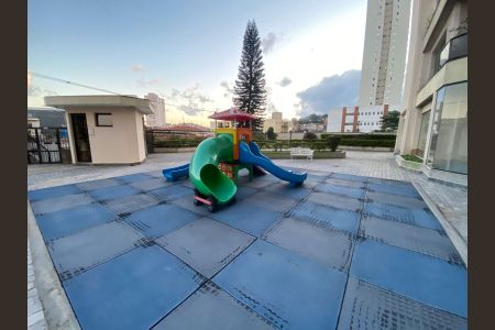 Apartamento à venda com 144m², 4 quartos e 2 vagas Apartamento à venda com 144m², 4 quartos e 2 vagasÁrea comum - Playground