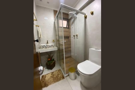 Apartamento à venda com 144m², 4 quartos e 2 vagas Apartamento à venda com 144m², 4 quartos e 2 vagasBanheiro 2