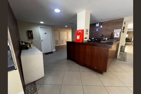 Apartamento à venda com 88m², 3 quartos e 1 vaga Apartamento à venda com 88m², 3 quartos e 1 vagaHall